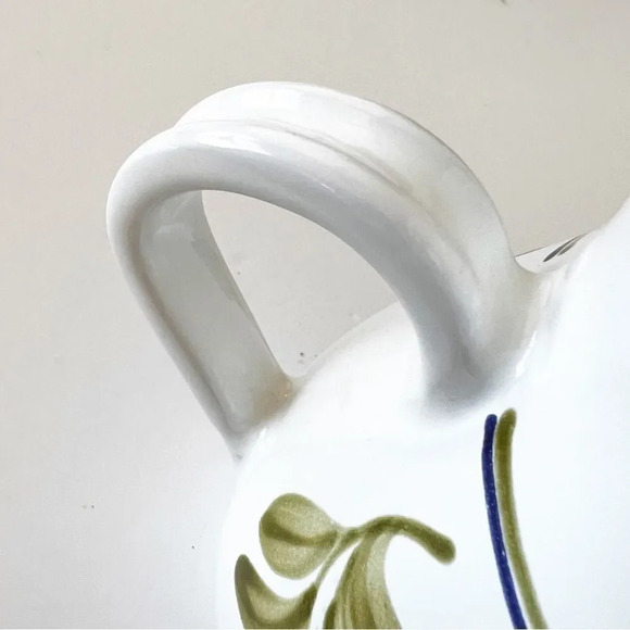 Williams Sonoma Grande Cuisine Blue Floral Pitcher Hungary Hand Painted Bent Lip - Picture 6 of 10